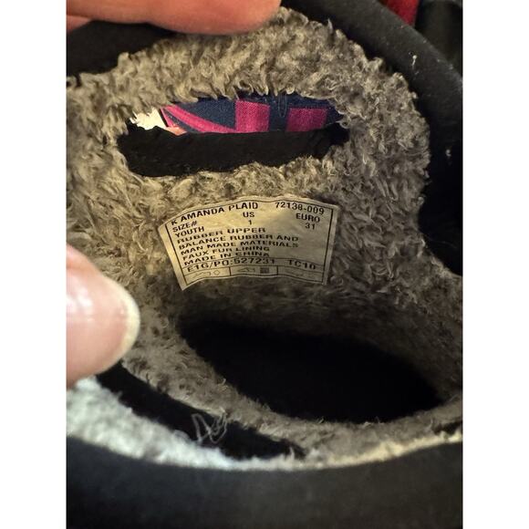 Bogs- Red & Black Plaid Waterproof Rain Boots Kids Size 1 - Picture 7 of 8